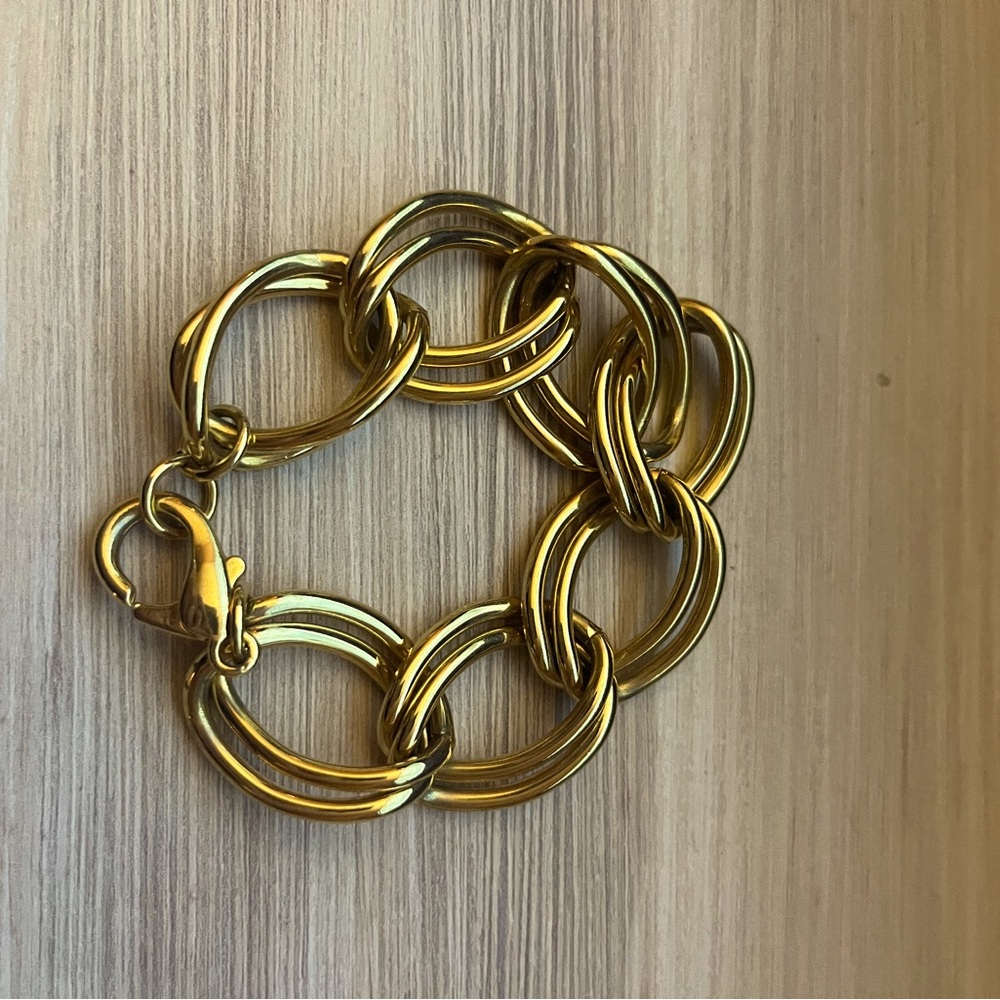 Ladies chunky bracelet